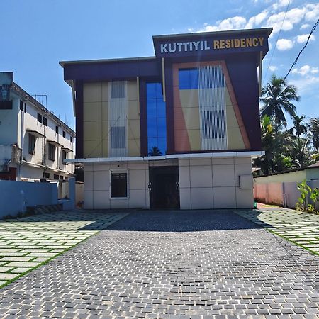 Kuttiyil Residency Villa Kottarakara ภายนอก รูปภาพ